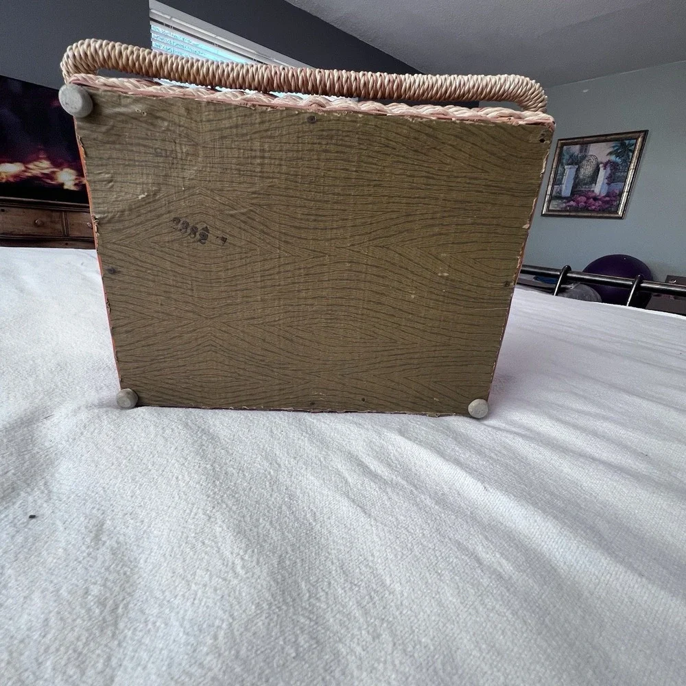 Dritz Vintage Wicker Sewing‎ Basket Pincushion Top Orange/Tan